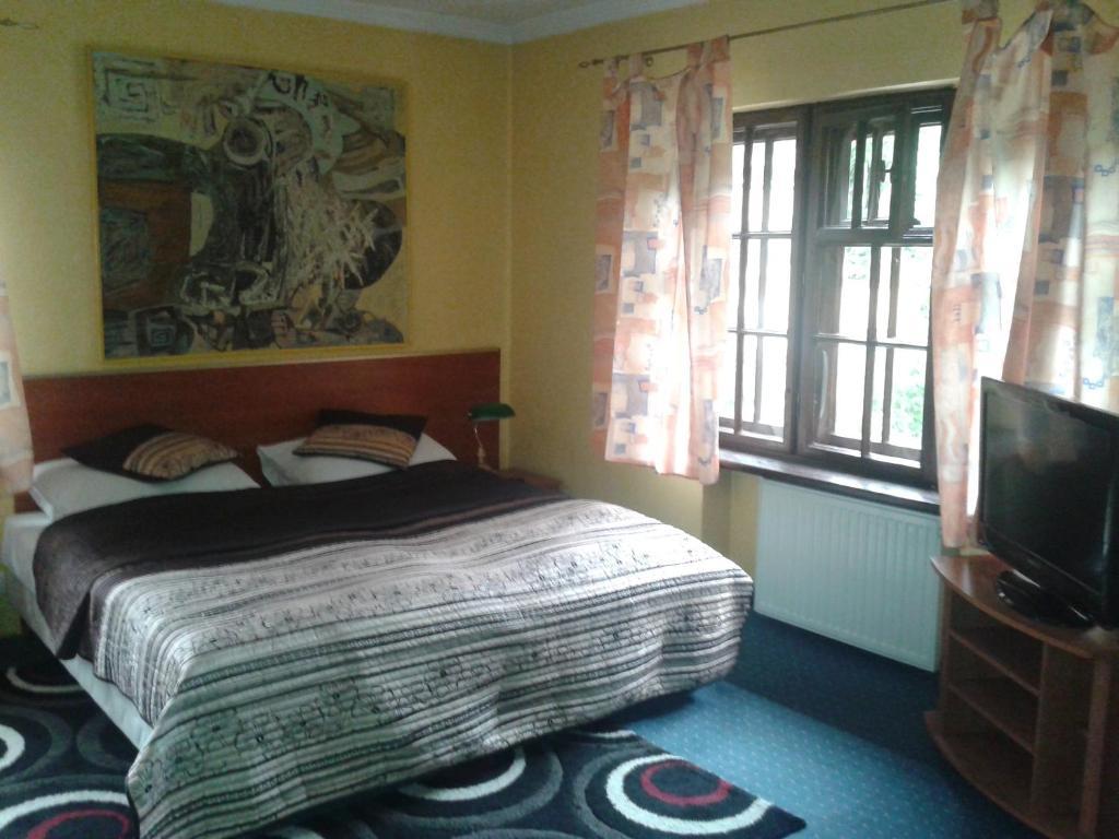 Pensjonat Rezydencja Parkowa Apartman Wrocław Szoba fotó